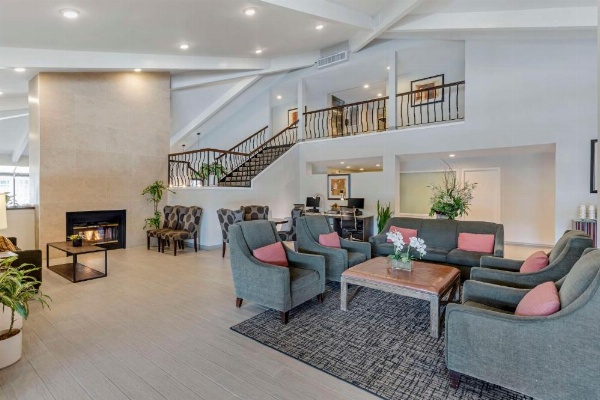 Best Western Plus Executive Inn image 18